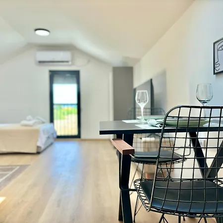 Promo Apartment