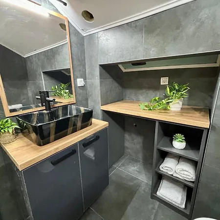 Promo Apartment