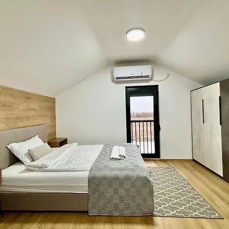 Apartment Promo *